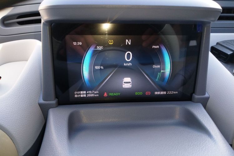 奔腾小马 2025款 222km 灵动马中控内饰14