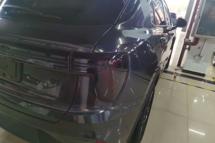 领克01 2023款 2.0TD 两驱型Pro车身外观9