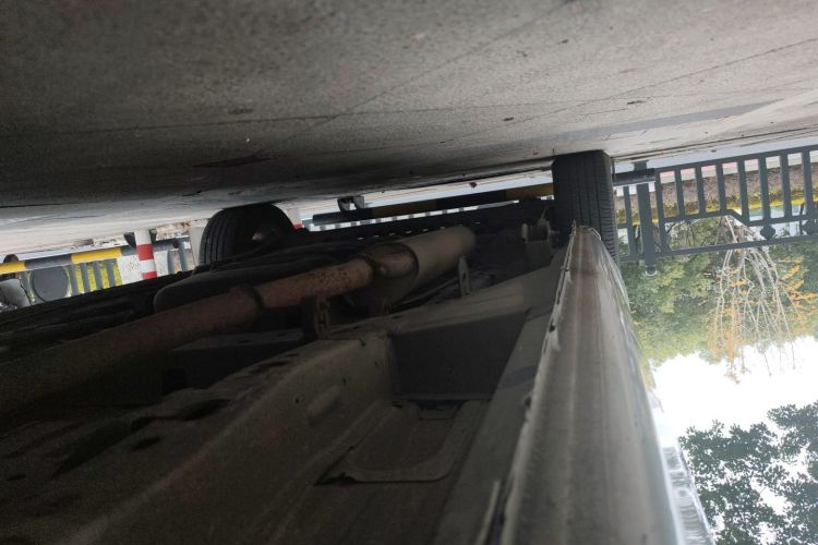 别克GL8 2014款 2.4L 经典版局部细节9001