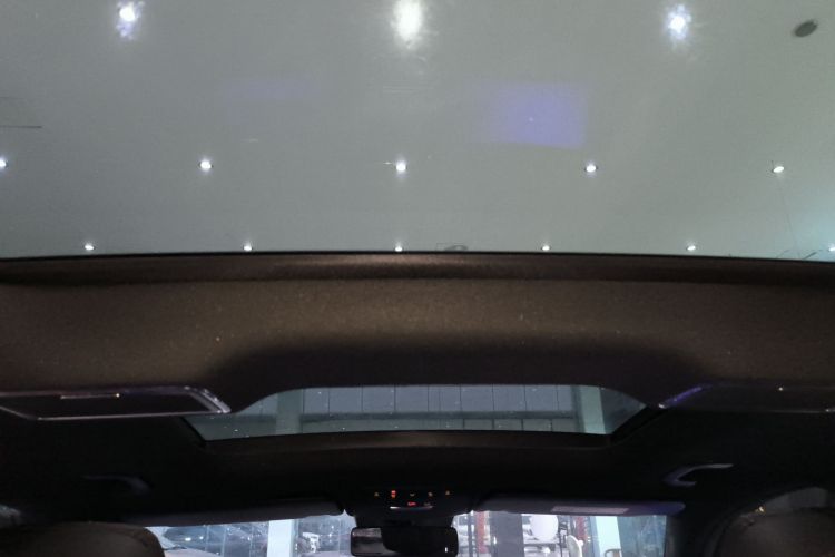 奔驰GLC 2020款 GLC 300 L 4MATIC 豪华型中控内饰22