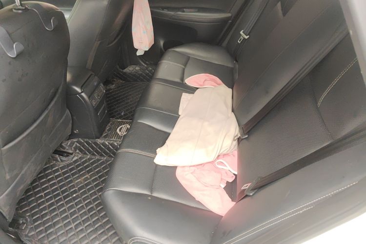 日产 轩逸 2022款 经典 1.6XE CVT舒适版中控内饰21