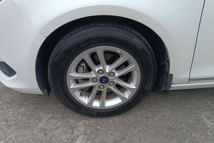 福特 福睿斯 2019款 1.5L 自动质享型车身外观6007