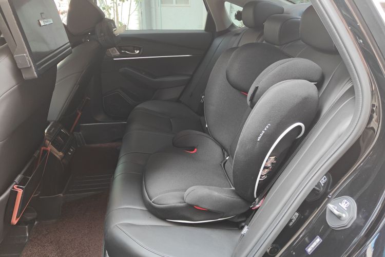 本田 雅阁 2025款 260TURBO 豪华版中控内饰21