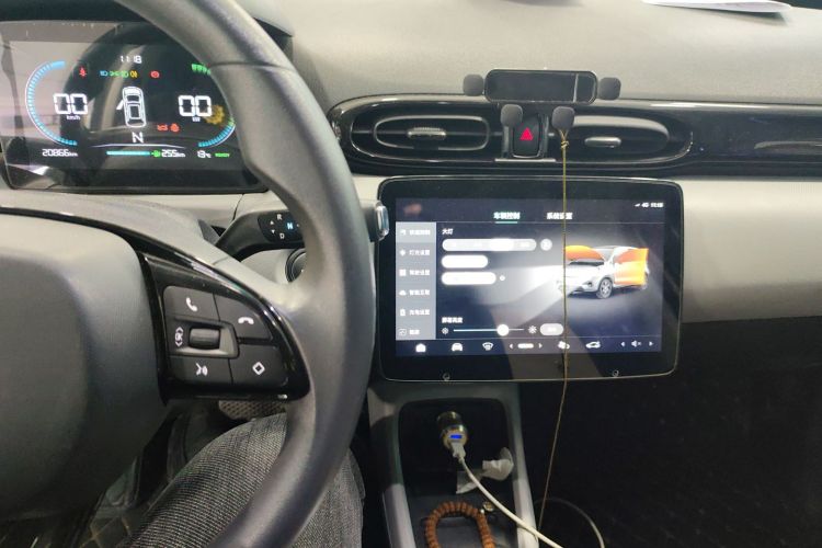 零跑汽车 零跑T03 2023款 310轻享版中控内饰16