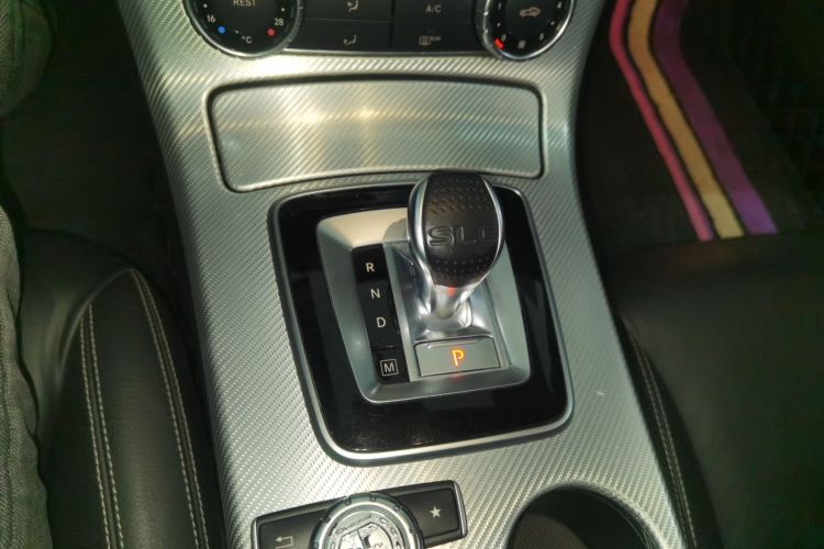 奔驰SLC 2016款 SLC 200 时尚型中控内饰18