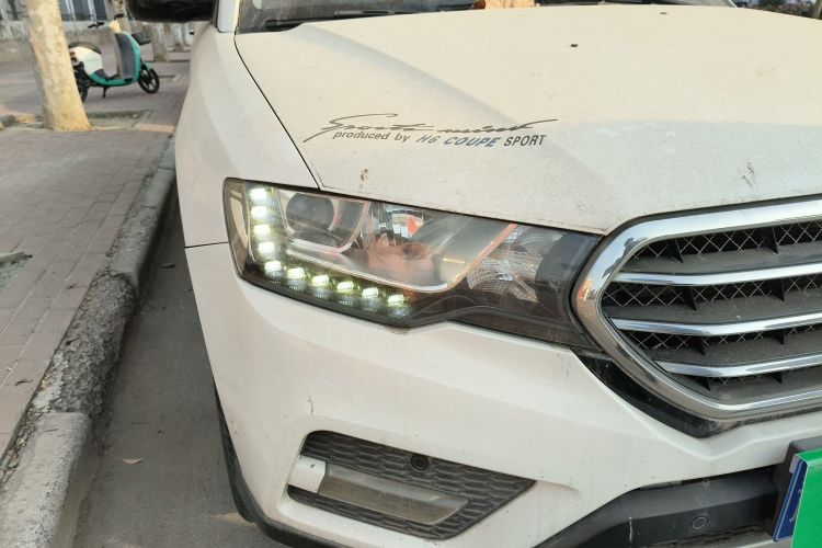 哈弗H6 Coupe 2015款 蓝标 2.0T 手动两驱精英型车身外观6006