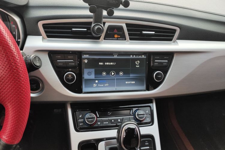 吉利汽车 博越 2016款 1.8TD 自动智尊型中控内饰16