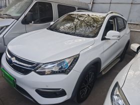 比亚迪 宋新能源 2017款 宋DM 1.5TID 全时四驱豪华型