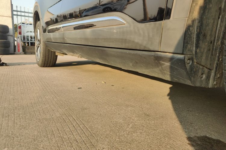 吉利汽车 豪越 2020款 1.8TD DCT豪华型 7座局部细节9001