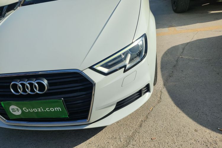 奥迪A3 2018款 30周年年型 Sportback 35 TFSI 进取型局部细节36