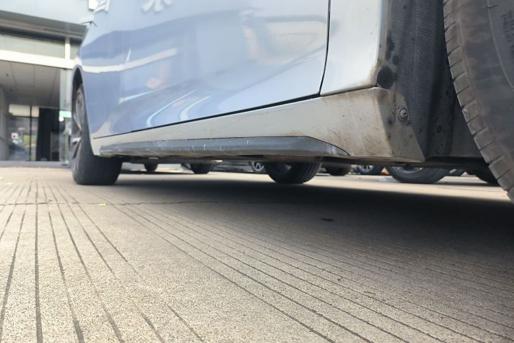 埃安 AION S Plus 2022款 70 智驾版局部细节9001