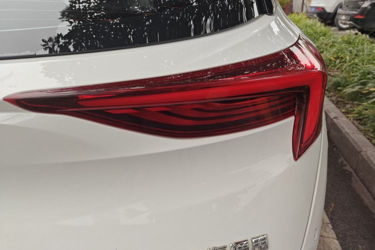 别克 微蓝6 2023款 改款 430km 出行版车身外观9