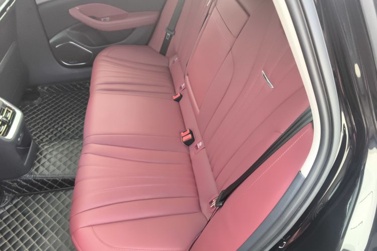 红旗H5 2023款 1.5T DCT智联旗韵版中控内饰21