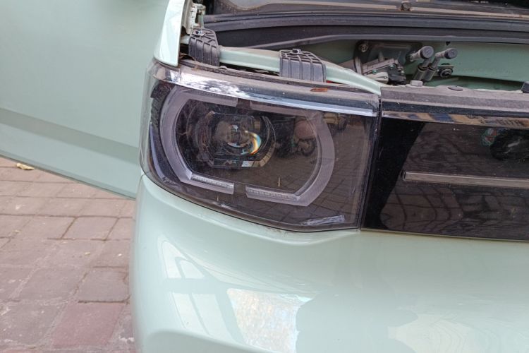 五菱汽车 宏光MINIEV 2022款 马卡龙臻享款 磷酸铁锂车身外观6001