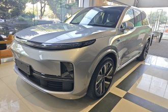 理想汽车 理想L8 2023款 Pro