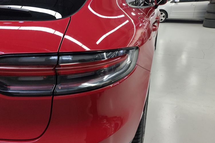 保时捷 2018款 Macan 2.0T车身外观6005