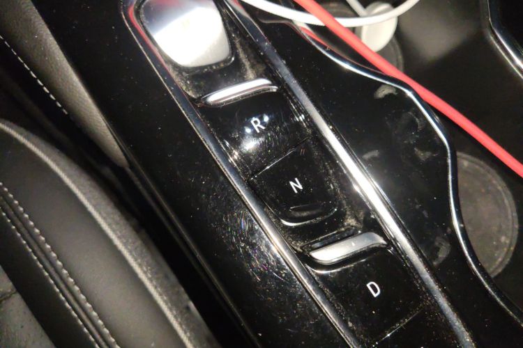 别克 2022款 昂科威Plus 652T 五座豪华型中控内饰18