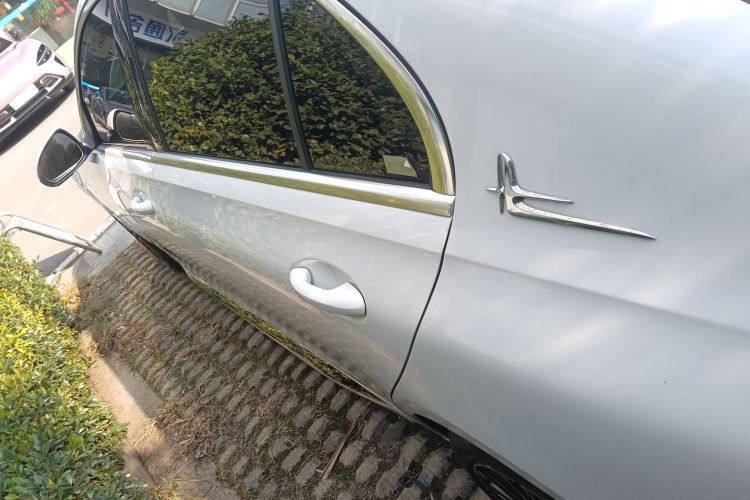 奔驰C级 2024款 改款 C 260 L 运动版车身外观6003