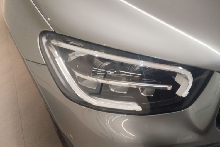 奔驰GLC 2021款 GLC 300 L 4MATIC 动感型车身外观8