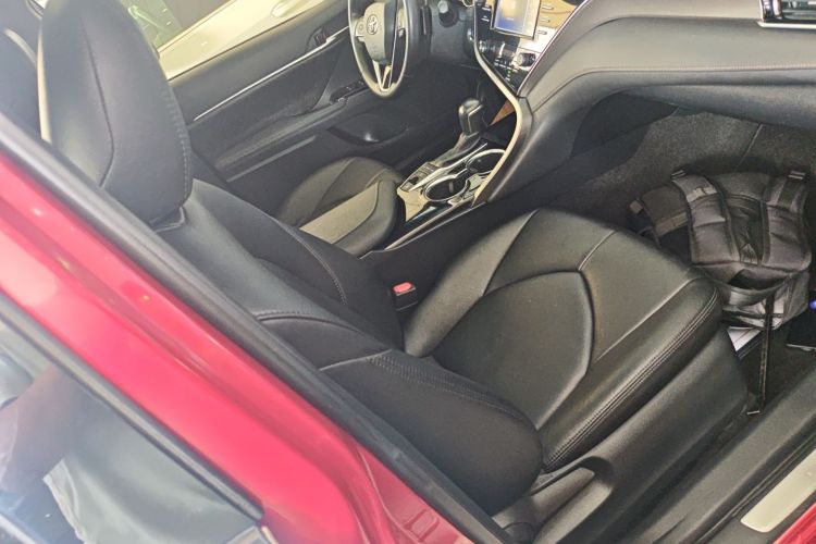 丰田 凯美瑞 2018款 2.0S 锋尚版局部细节41