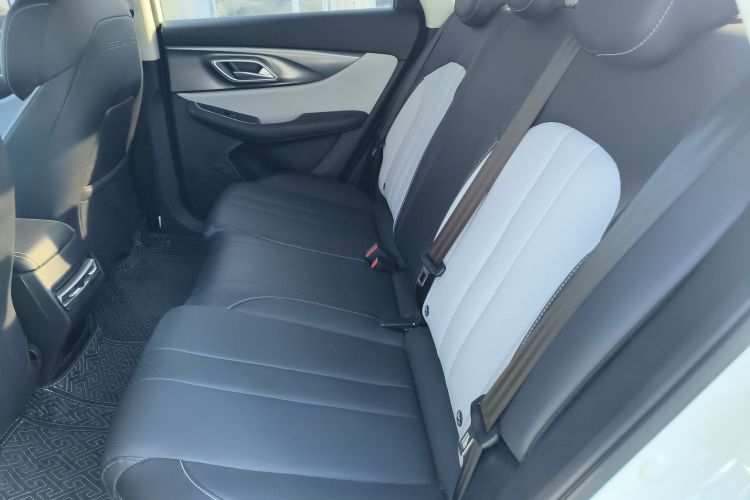 北京汽车 北京EU5 PLUS 2023款 R500 优享版中控内饰21