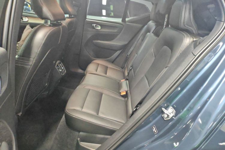 沃尔沃XC40 2021款 T4 四驱智远豪华版中控内饰21