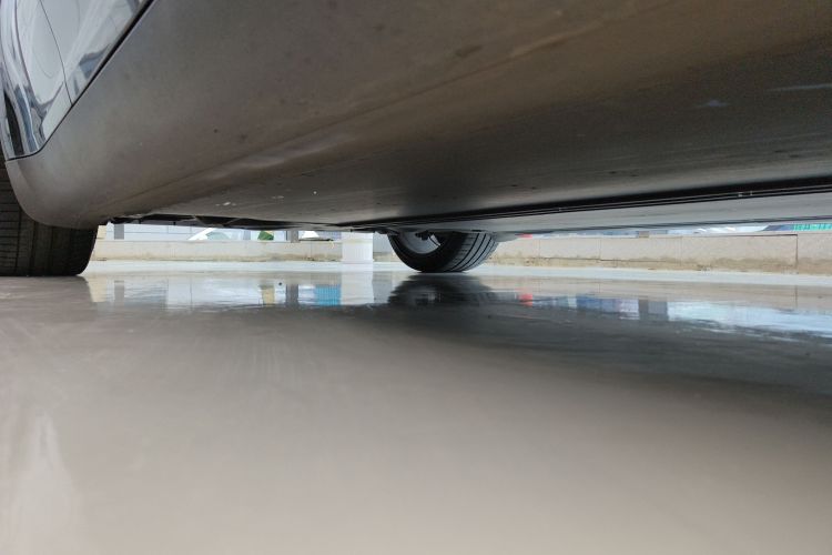 特斯拉 Model Y 2021款 标准续航后驱版局部细节9001