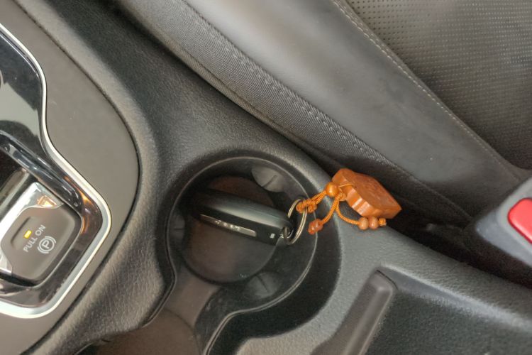 Jeep 自由光 2019款 2.0T 四驱全能版 国VI中控内饰7001