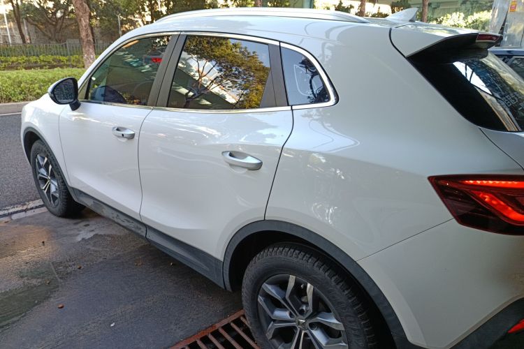 宝沃BX5 2020款 20TGDI 自动两驱先锋型车身外观4