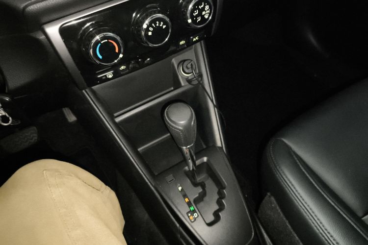 丰田 威驰FS 2017款 1.5L CVT锋驰版局部细节18