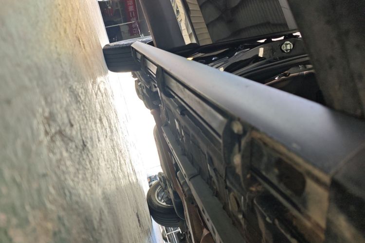 丰田 锋兰达 2023款 2.0L CVT精英版局部细节9001