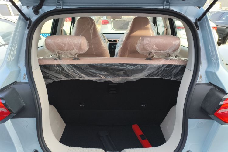 零跑汽车 零跑T03 2025款 310舒享版机舱底盘23