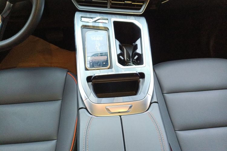 哈弗神兽 2022款 1.5T 智享版中控内饰18