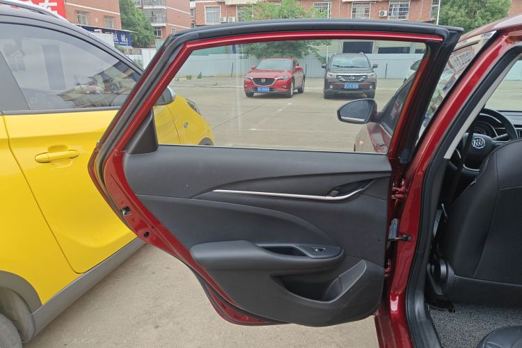 别克 英朗 2021款 改款 典范 1.5L 自动精英型中控内饰7008