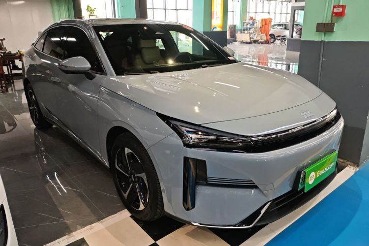 吉利银河 银河L6 2024款 125km PLUS 龙腾版车身外观6002