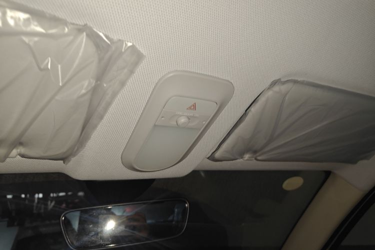 五菱汽车 宏光MINIEV 2025款 四门版 进阶款中控内饰22