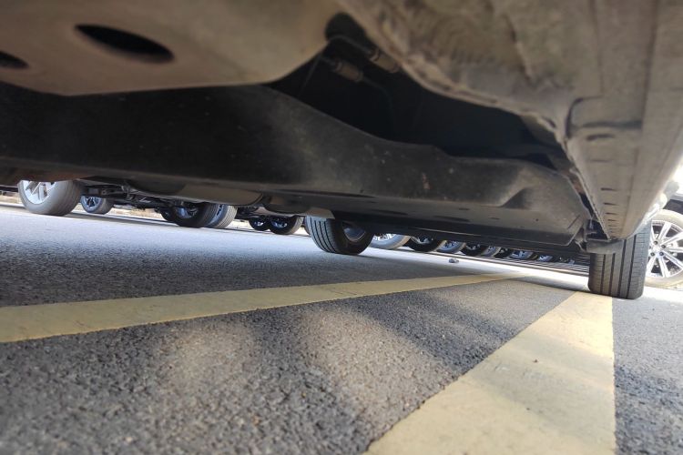 别克GL8 2021款 陆上公务舱 652T 尊贵型局部细节9004