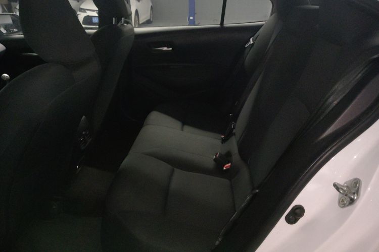 丰田 雷凌 2023款 TNGA 1.5L CVT进取版中控内饰7004