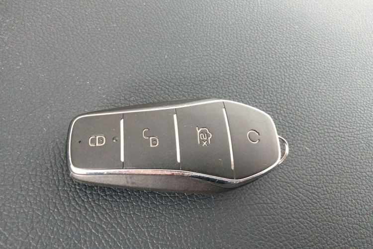 比亚迪 秦PLUS 2021款 DM-i 55KM 旗舰型中控内饰11