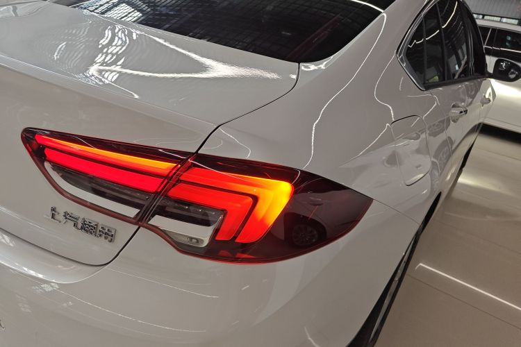 别克 君威 2024款 25T 超享版车身外观6006