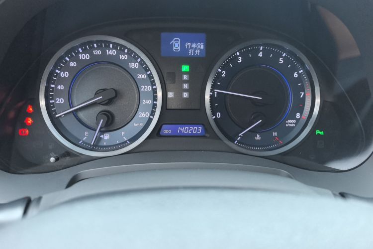 雷克萨斯IS 2011款 250 炫动版中控内饰15