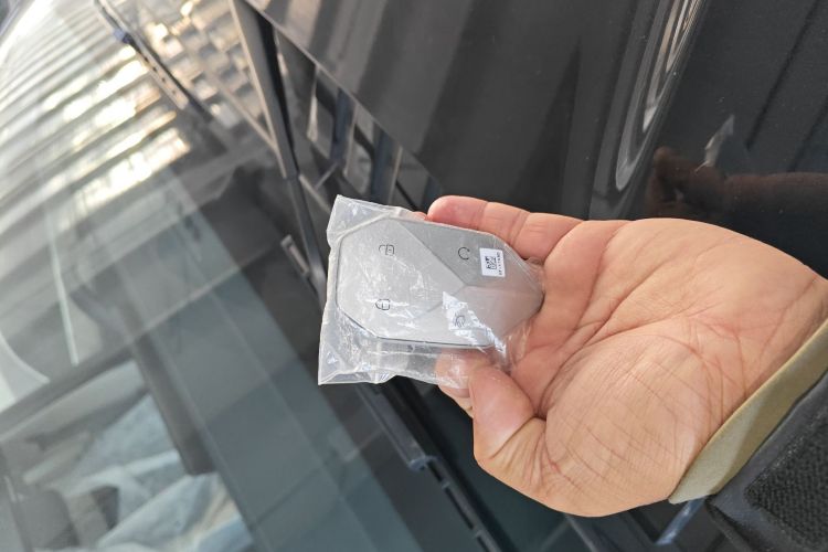 方程豹 豹5 2025款 天神智驾Ultra版中控内饰7001