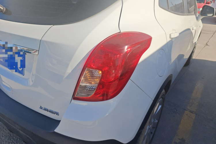 别克 昂科拉 2015款 1.4T 自动两驱都市精英型车身外观9