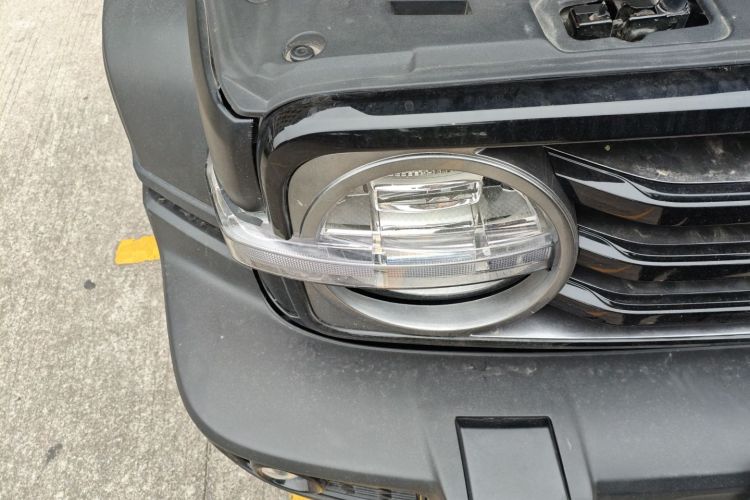 坦克300 2024款 2.0T 征服者车身外观8