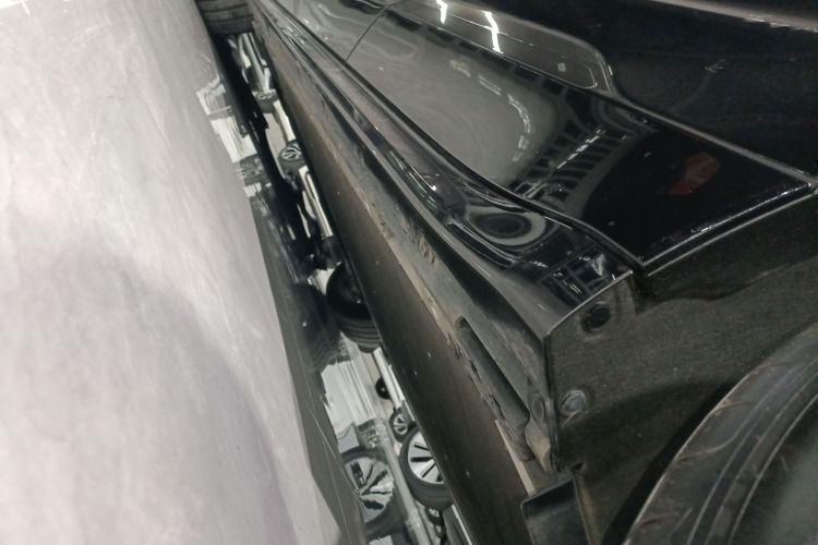 极氪001 2025款 WE版 100kWh 后驱局部细节9002