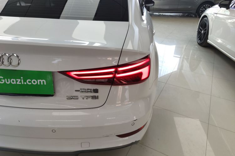 奥迪A3 2020款 Limousine 35 TFSI 时尚型 国VI车身外观9