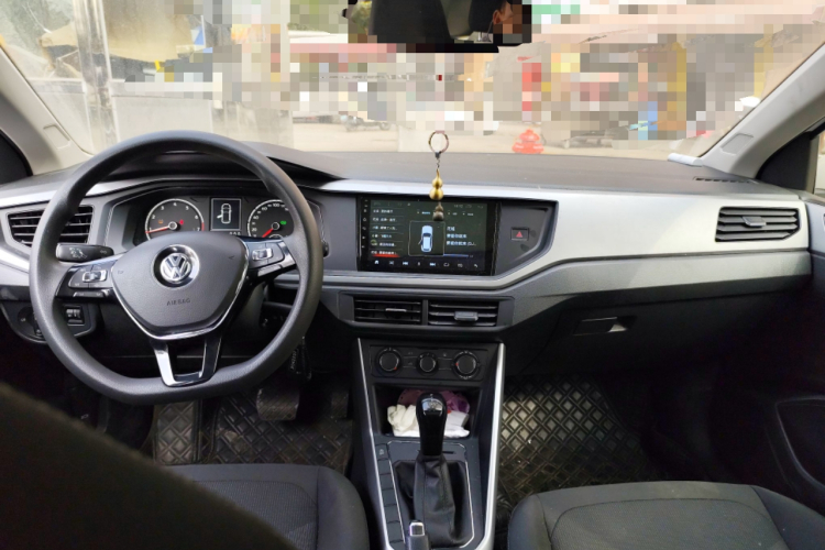 大众 Polo 2019款 Plus 1.5L 自动全景乐享版中控内饰12