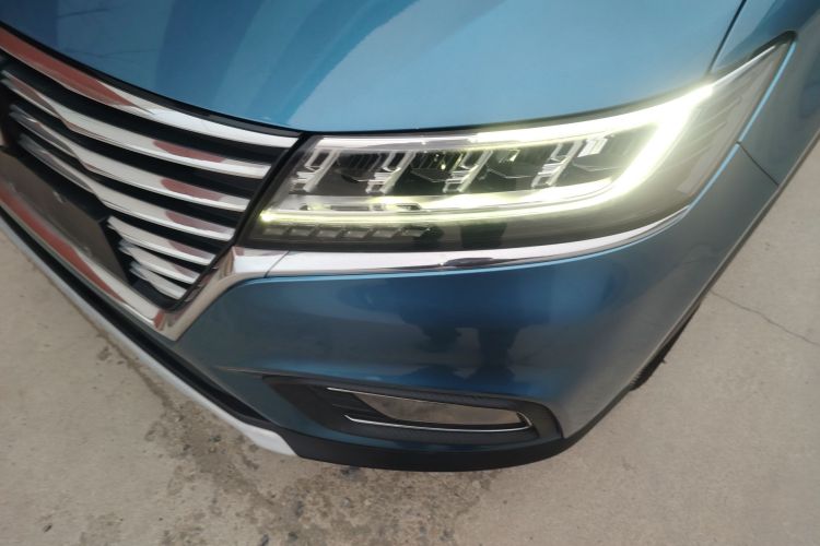 荣威RX5 2019款 20T 两驱自动Ali智联网铂金版局部细节36