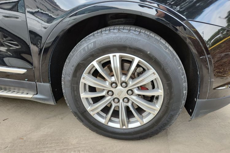 凯迪拉克XT5 2016款 25T 豪华型车身外观10