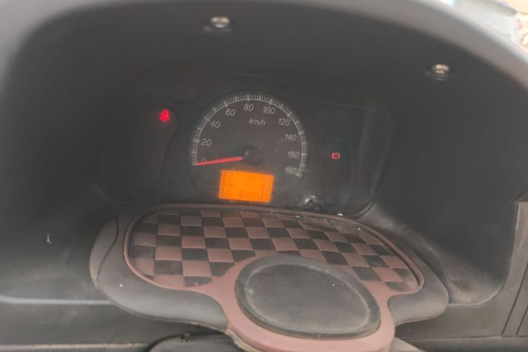 五菱汽车 五菱之光 2023款 1.5L 实用型 5/7座中控内饰14